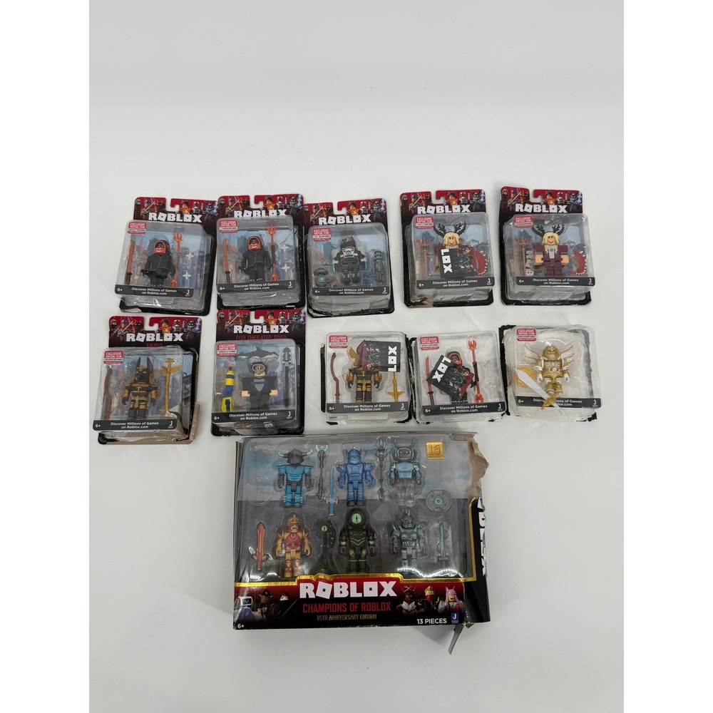 Roblox Figures Lot 10 Action Figures‎ w/ Virtual Codes 15th Anniversary Set READ